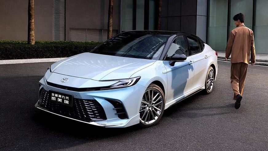 Toyota Camry стала автомобилем года в Китае