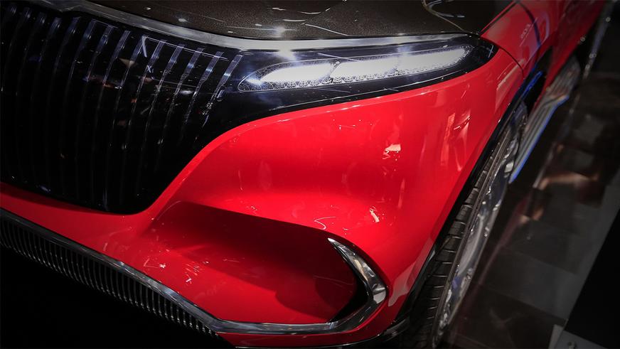 Mercedes-Maybach EQS – и «майбах», и типа вседорожник