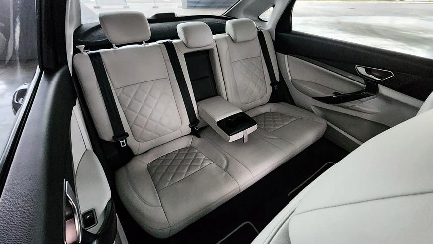 Lada метит в премиум с Vesta Aura