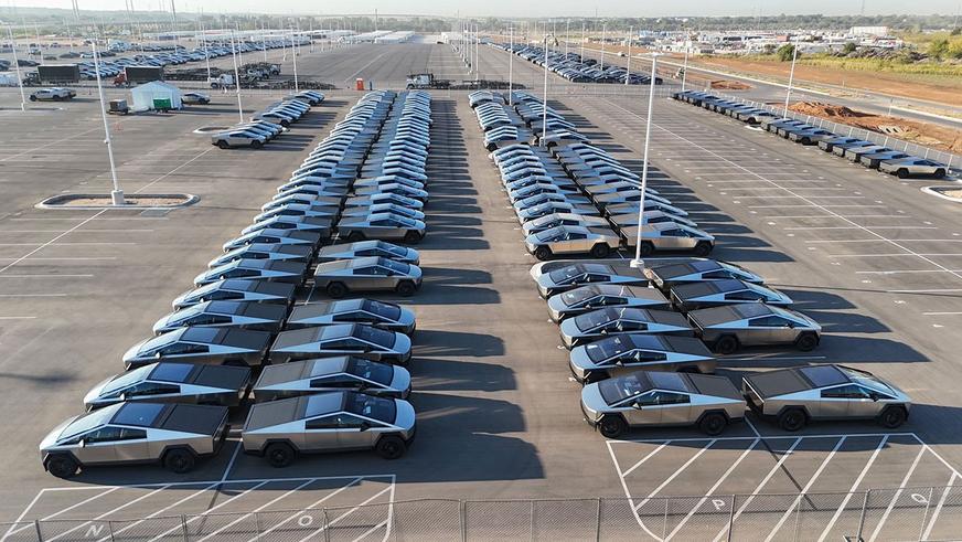 Производство Tesla Cybertruck поставлено на паузу