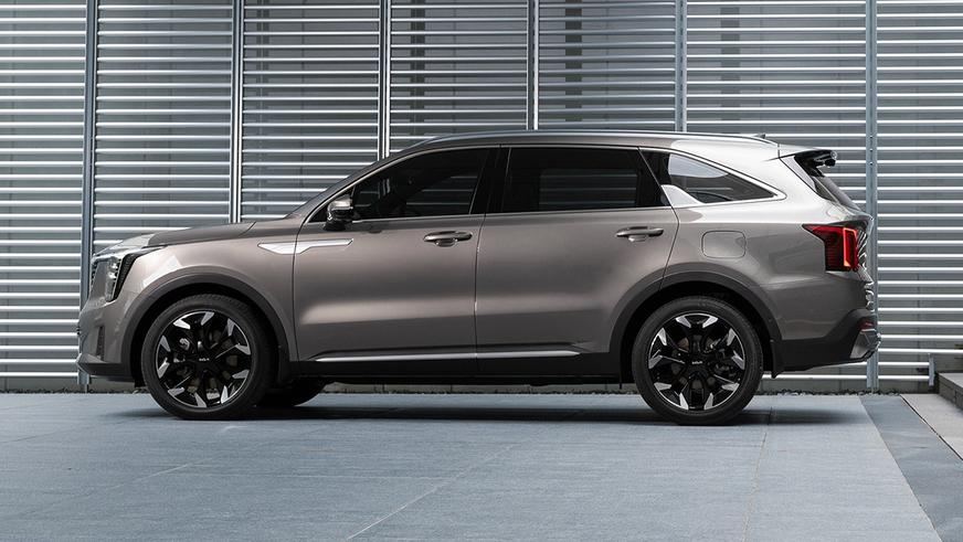В Казахстане ожидается обновлённый Kia Sorento и электрокар EV9