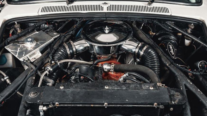 На аукцион выставили культовый Rolls-Royce, участвовавший в «Дакаре»