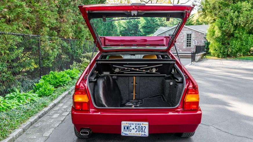 Редкая версия Lancia Delta Integrale Evo 2 обнаружена на торгах
