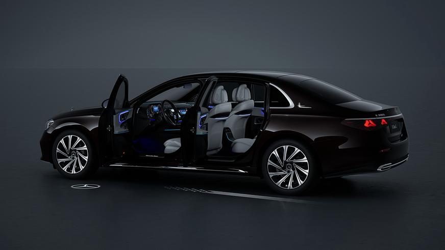 Новый Mercedes-Benz E-класса растянули для Китая