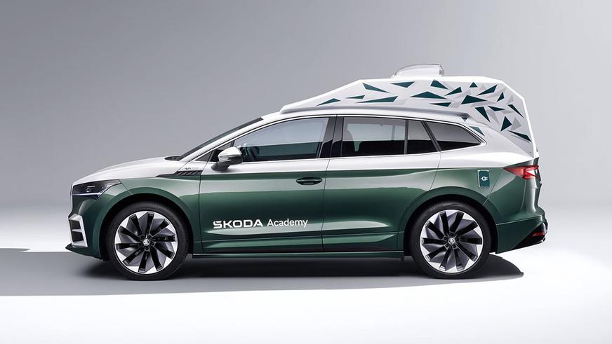 В электрокаре Škoda Enyaq теперь можно не только жить, но и работать