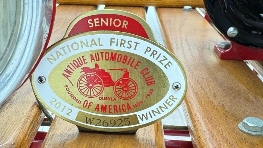 На продажу выставлен 100-летний электрокар, очень недорого