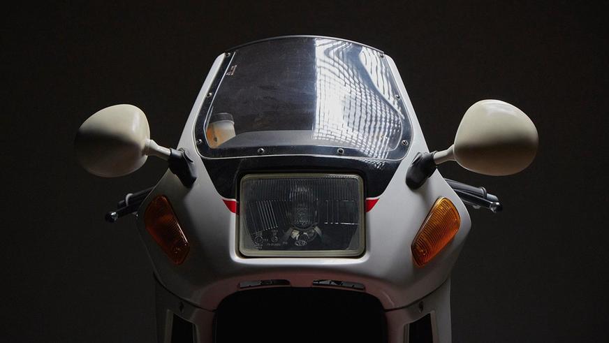 Абсолютно новый Bimota Tesi 1D 1991 года выпуска нашли в США