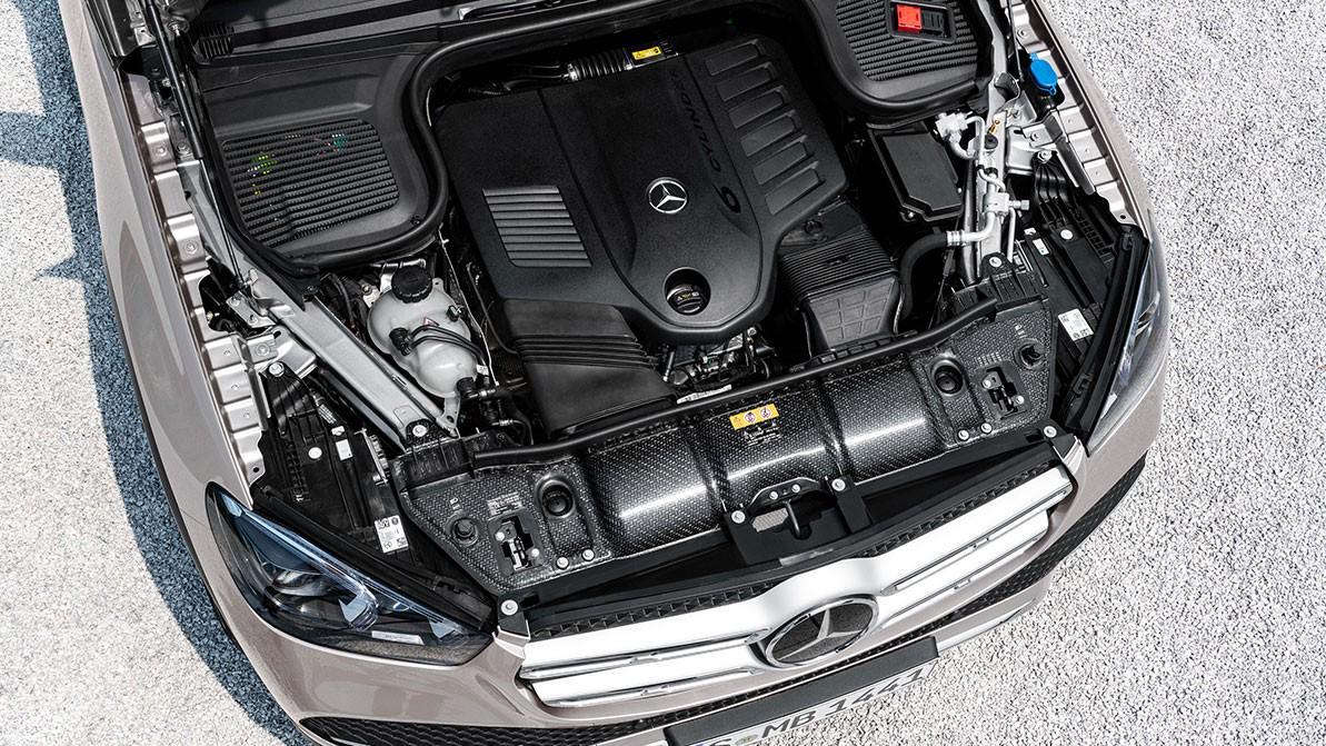 Педали ломаются, моторы глохнут. «Мерседес» отзывает кроссоверы в США