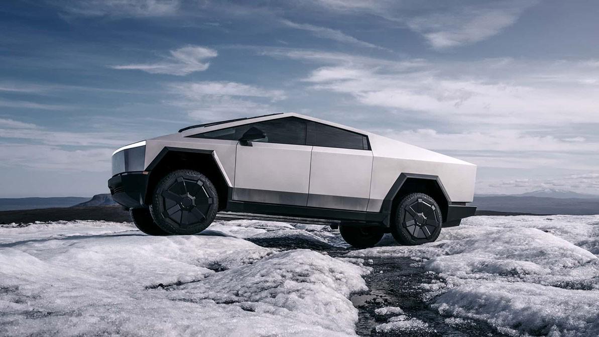 Представлен серийный пикап Tesla Cybertruck: какие цены?