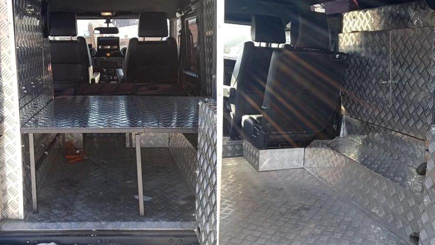 Land Rover Defender 2013 года выпуска