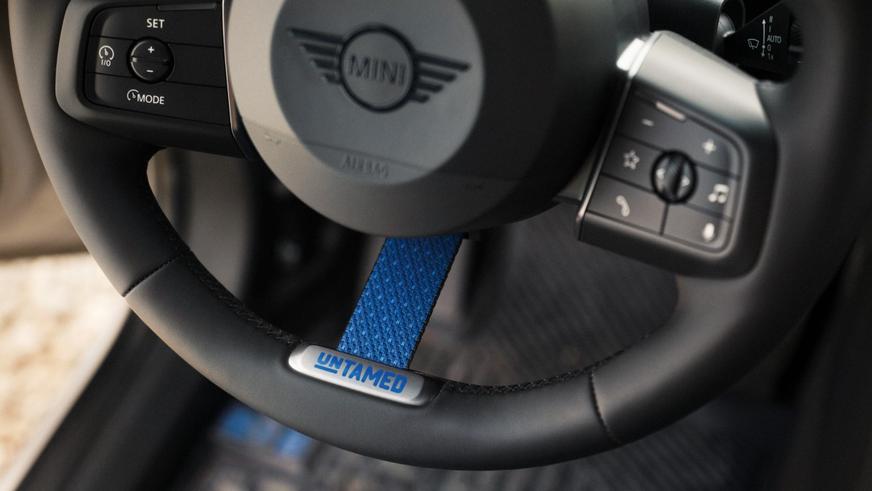 В линейку Mini Countryman вернули вседорожный Untamed Edition