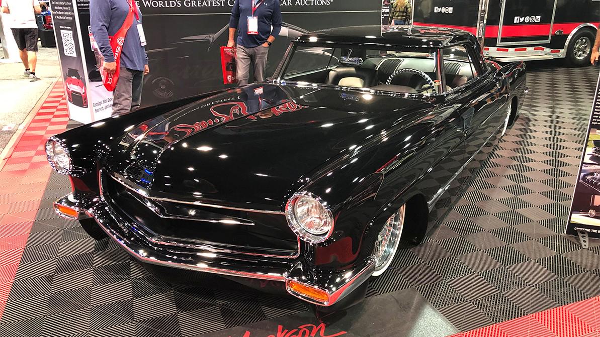 Стильный кастом Lincoln готовят к продаже на аукционе