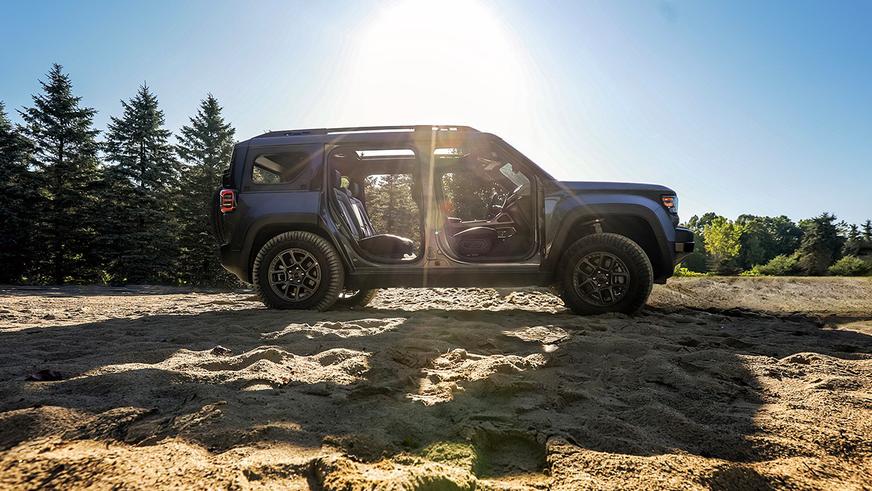 У Jeep появился внедорожный электрокар Recon