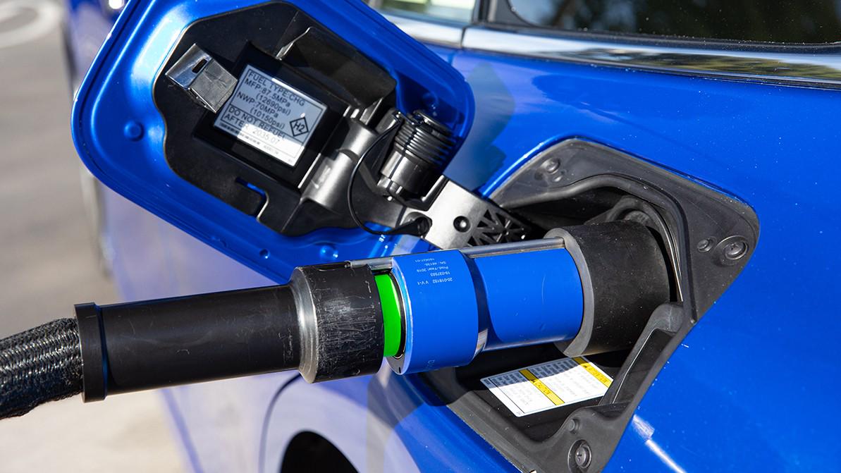 У владельцев водородных Toyota Mirai в США выявились проблемы