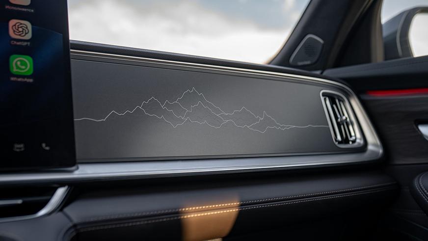 Geely Monjaro снова обновился. Сколько стоит в РК?
