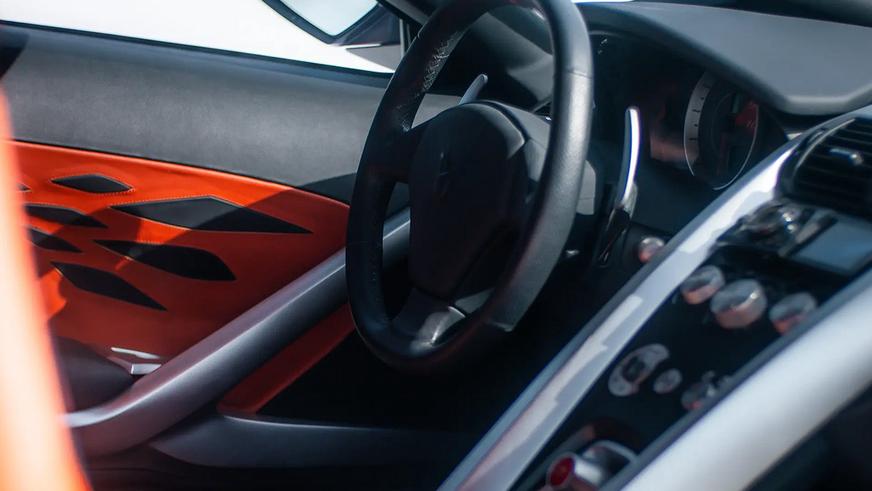 С молотка уйдёт один из самых странных суперкаров Bertone