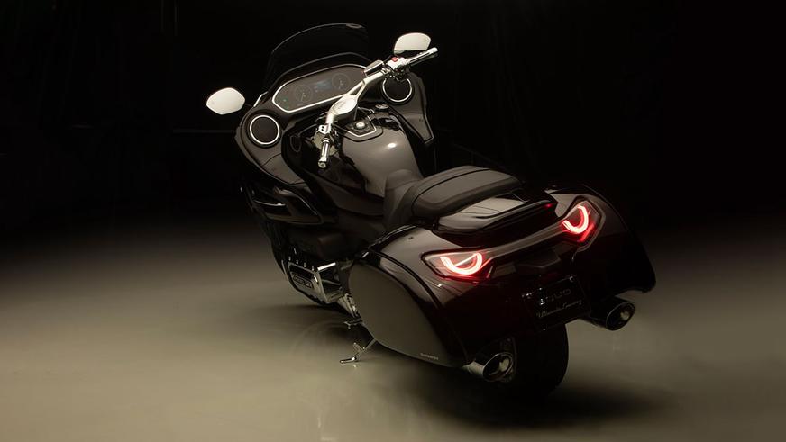 Great Wall создала первый мотоцикл с 8-цилиндровым оппозитником