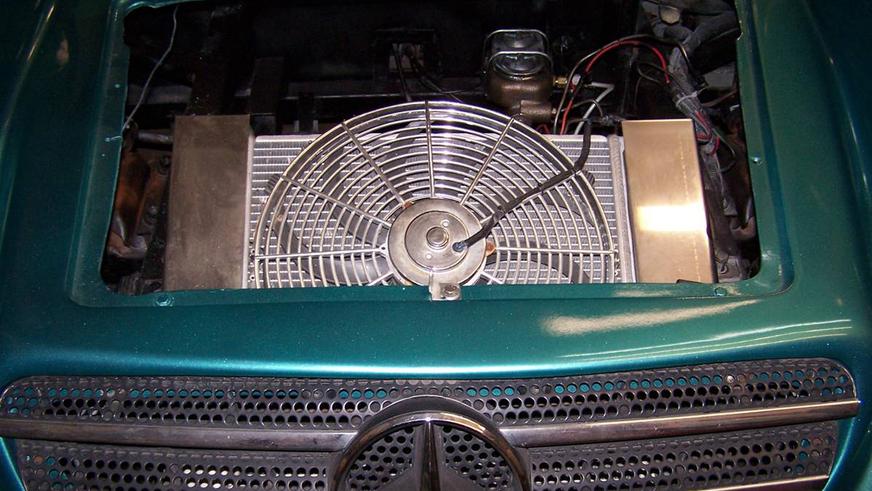 Продаётся самый уродливый «мерседес»