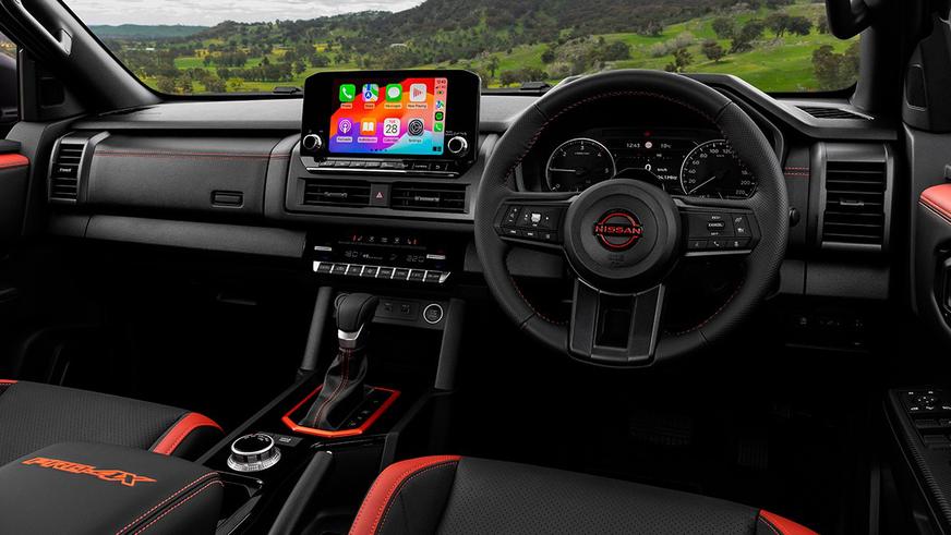 Nissan превратил Mitsubishi L200 в Navara