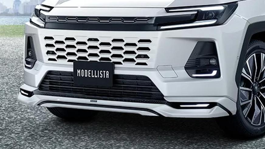 Новый Toyota RAV4 получил сразу два бодикита в Японии