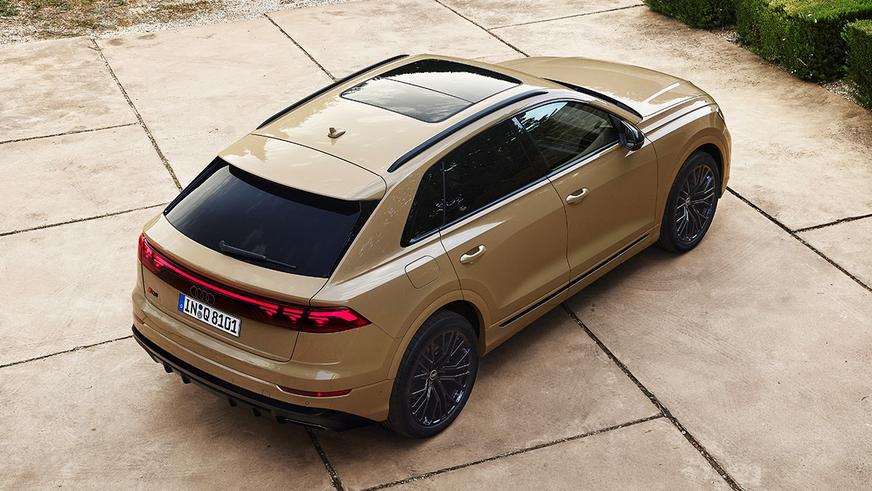 Обновлён кроссовер Audi Q8: новые фары и прежние двигатели