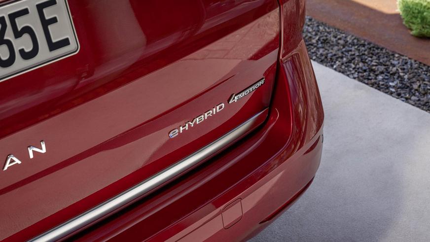 Гибридные VW Multivan и California стали полноприводными