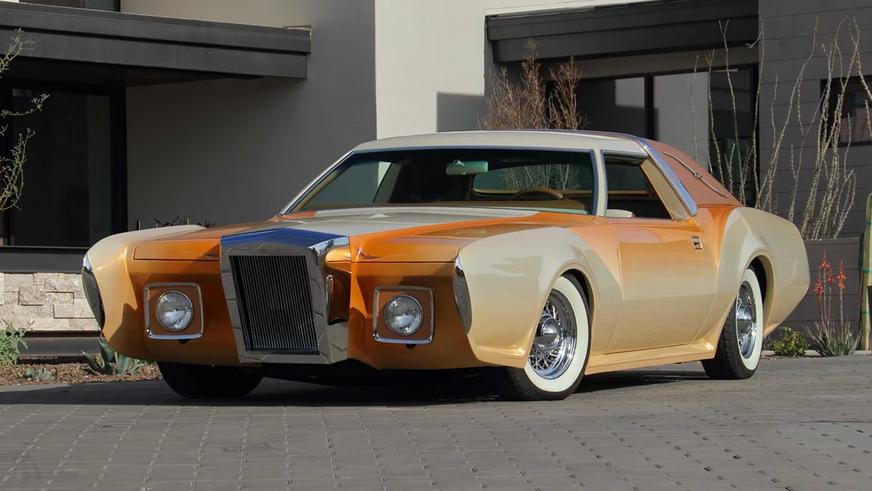 С молотка уйдёт старый Continental в образе Bugazzi Mark IV