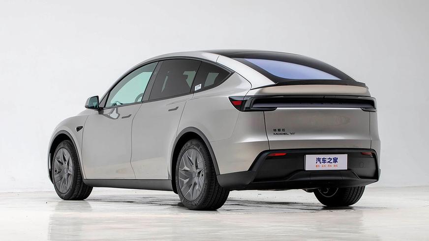 Tesla представила в Китае 6-местный кроссовер Model Y