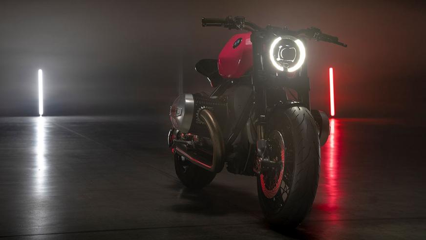 У BMW появился 2-литровый двигатель… для мотоцикла