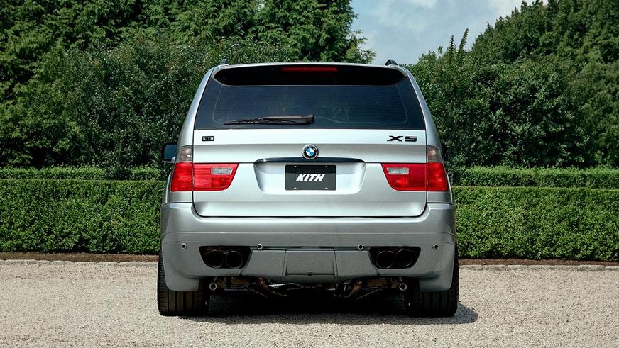 Первое поколение BMW X5 оснастили мотором V10 и механикой