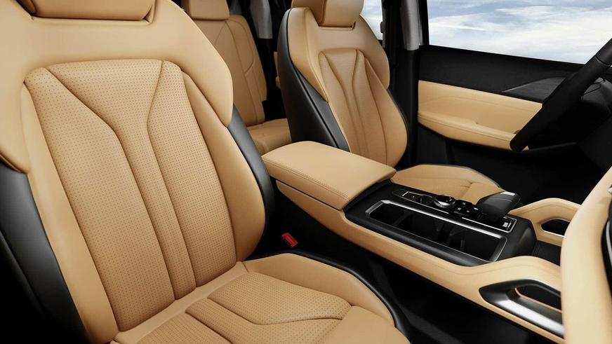 Changan анонсировала две новинки для Казахстана: кроссовер и пикап