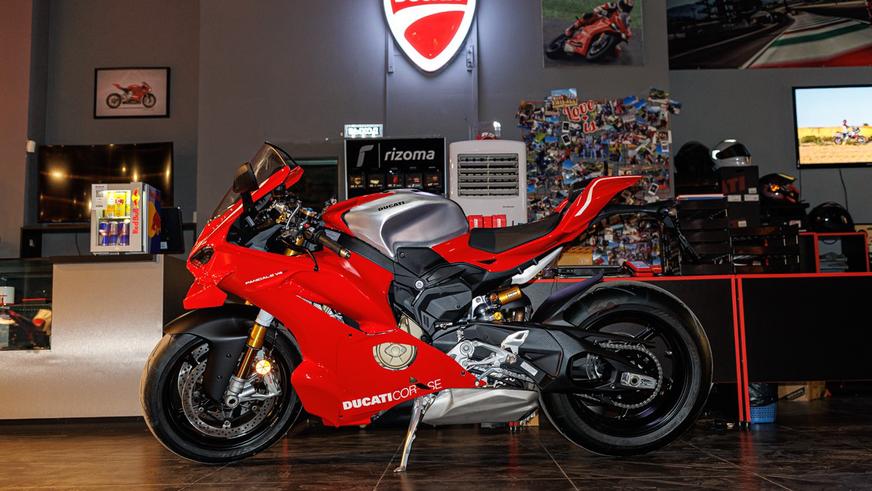 Обновлённый модельный ряд Ducati представили в Алматы