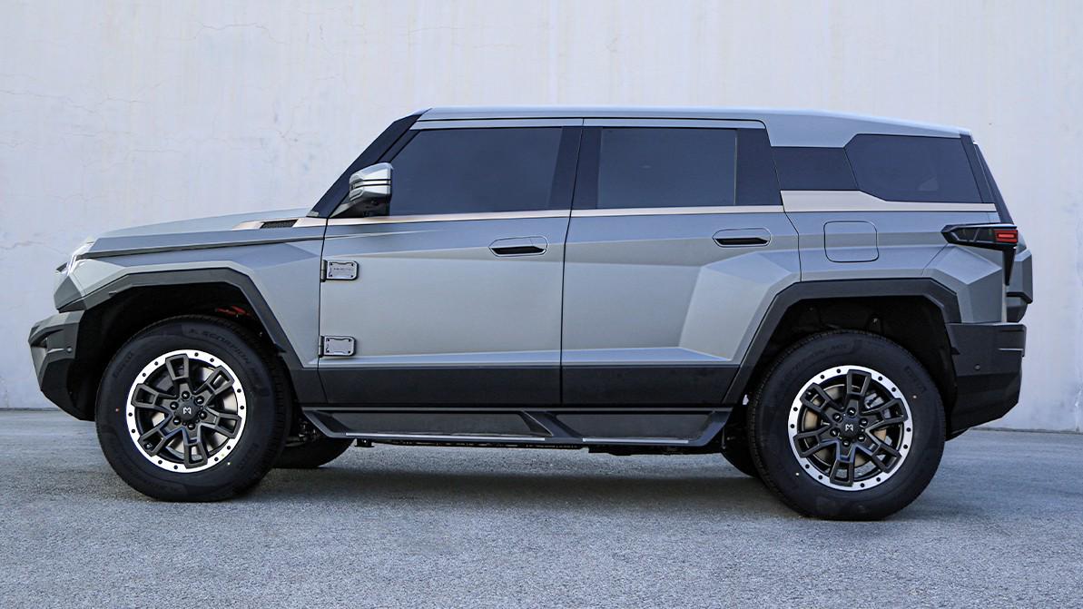 1000-сильный брутальный внедорожник от&nbsp;Dongfeng. Первые фото