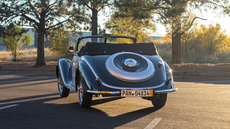 Довоенный BMW 327 выставили на торги в США