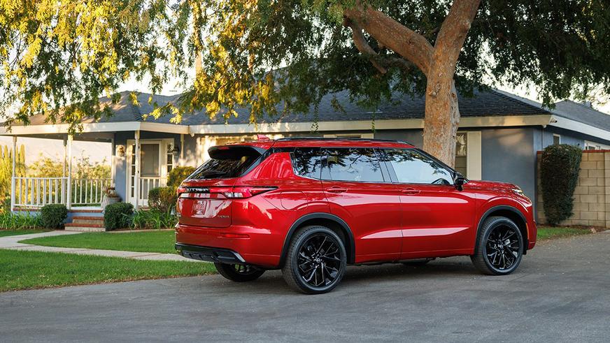 Mitsubishi Outlander стал первым плагин-гибридом Nissan в США