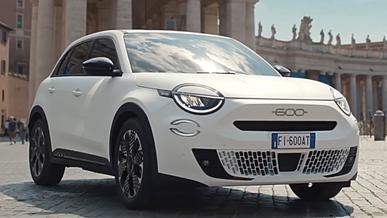 Fiat внезапно показала совершенно новый кроссовер