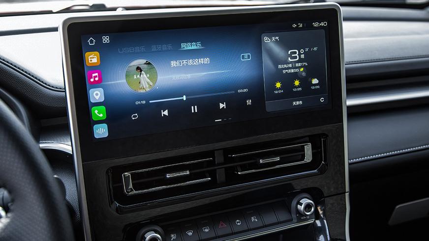 Haval M6 добрался до Казахстана. Сколько стоит кроссовер?