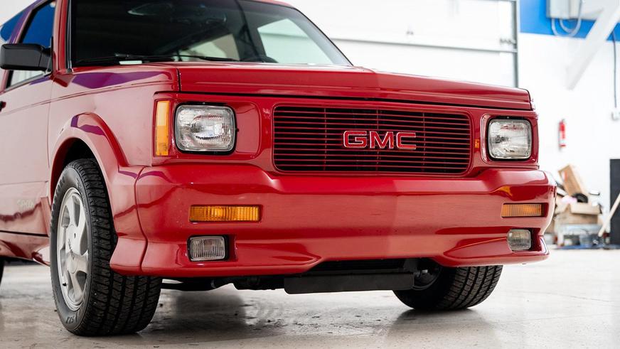 GMC Typhoon из 1990-х продали дороже Porsche Cayenne и Range Rover