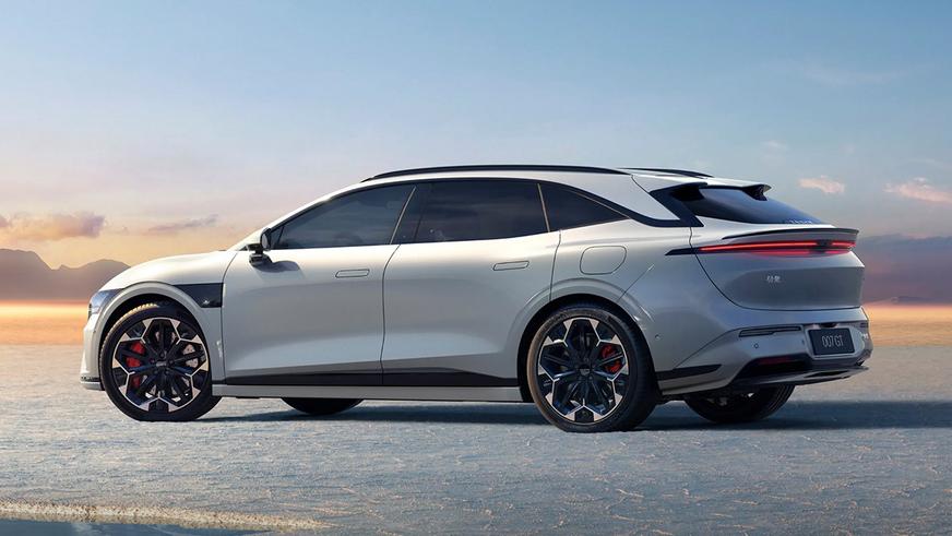 Zeekr назвал цены на новый электрокар 007 GT в Китае