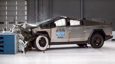 Tesla Cybertruck не получил высшей награды на краш-тесте