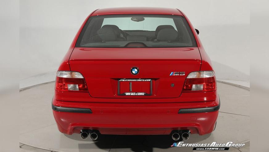 Двадцатилетний BMW M5 оценили дороже Porsche 911 Turbo