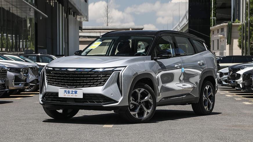 В Китае начались продажи обновлённого Geely Atlas