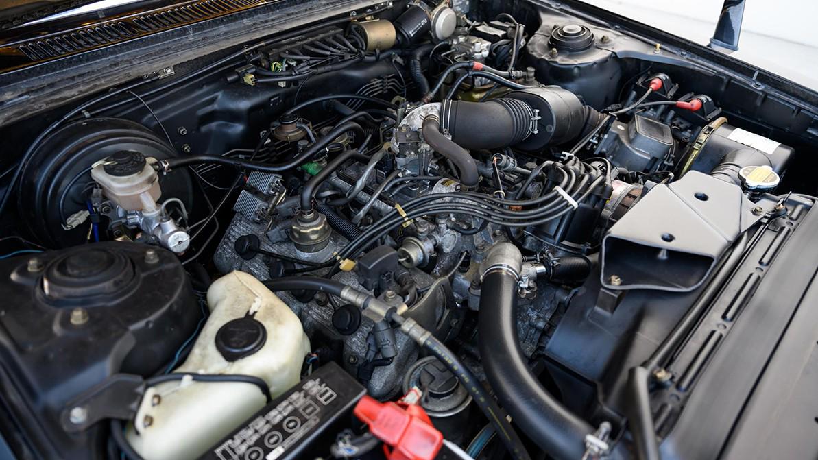 Необычный катафалк продали на торгах в США