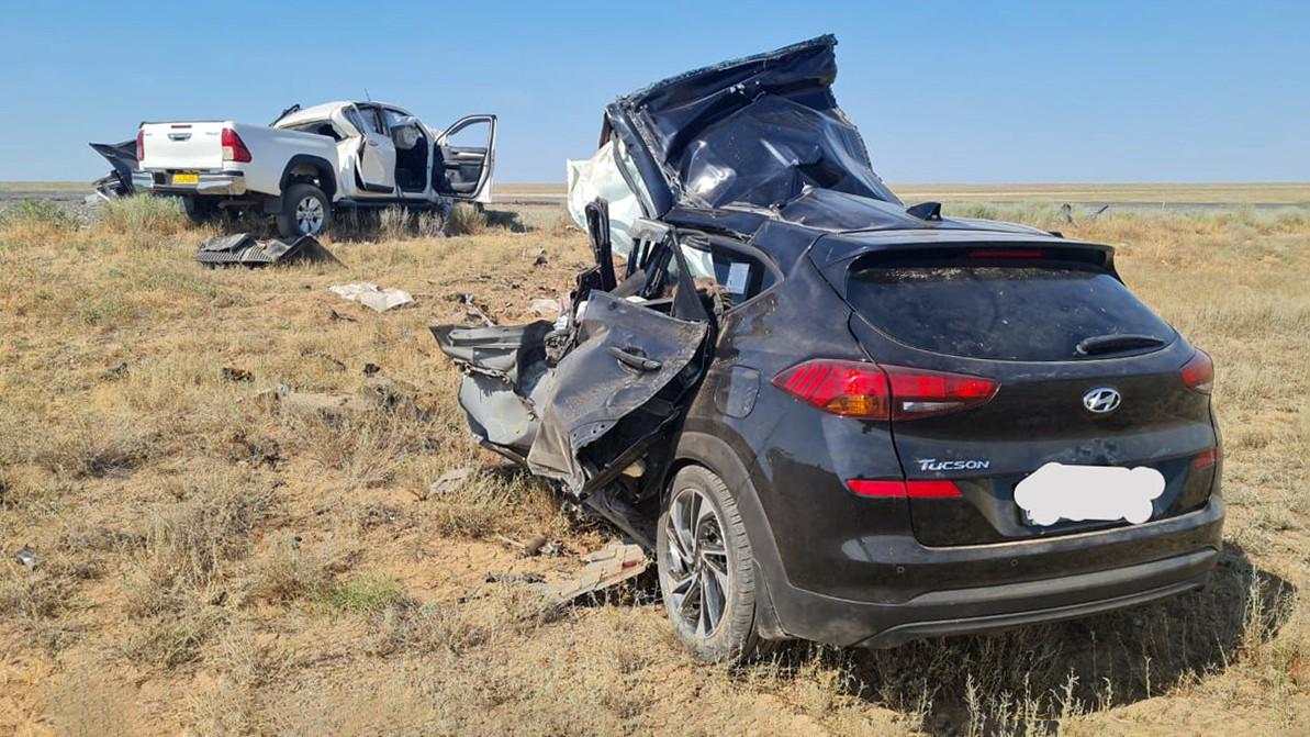 Toyota Hiluxe пен Hyundai Tucson бетпе-бет соғылды