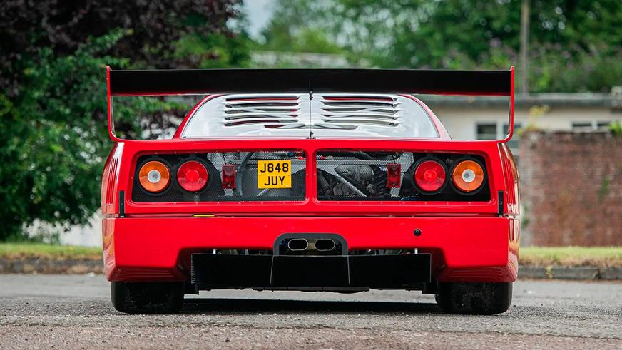 Уникальную F40 продают недорого, но это не совсем Ferrari