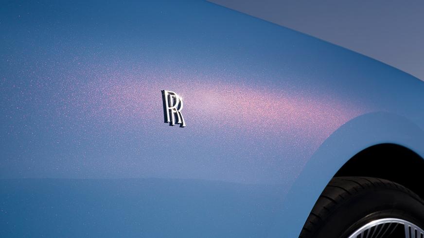 Rolls-Royce показала лимитированный родстер Nightingale