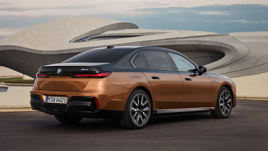 Электрическая BMW 7-й серии получила мощнейшую версию M70