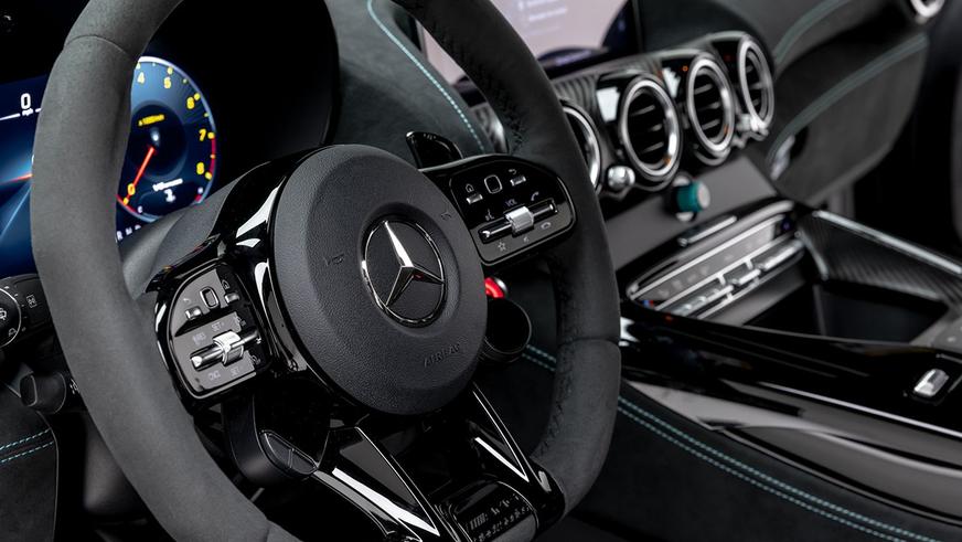 Редчайший Mercedes-AMG GT выставлен на онлайн-торги