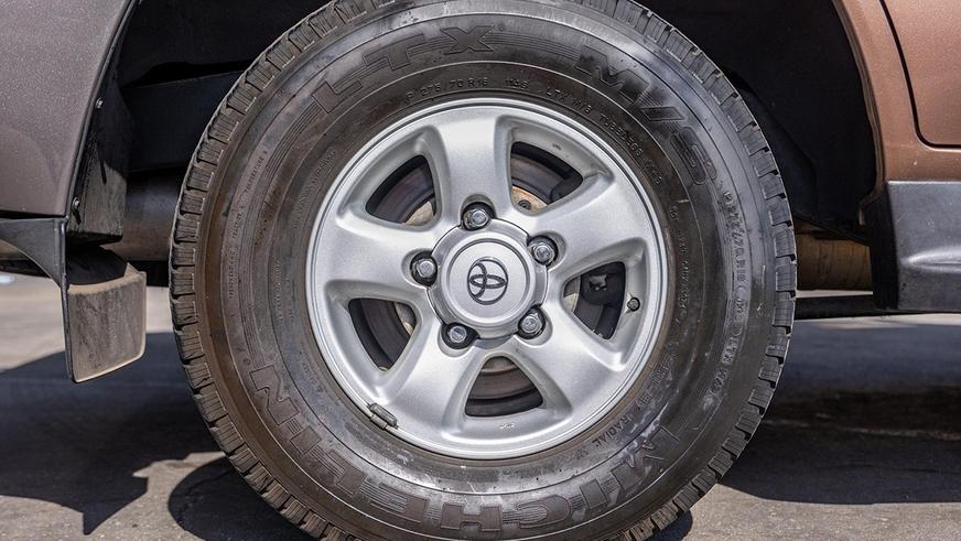 Во сколько оценят Land Cruiser 100 почти без пробега