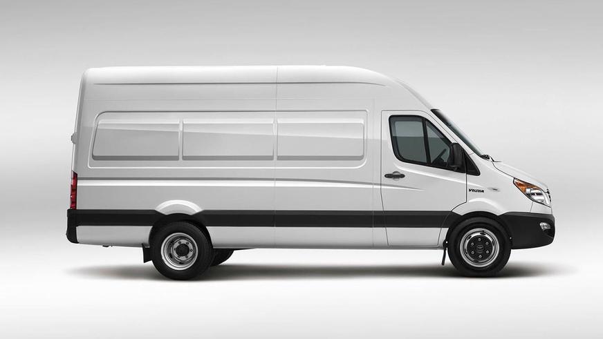 Казахстанский JAC Sunray намерены продавать в России